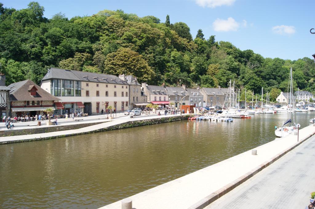 Ferienwohnung Au Fil De L'Eau - Le Bord De Rance Dinan Exterior foto